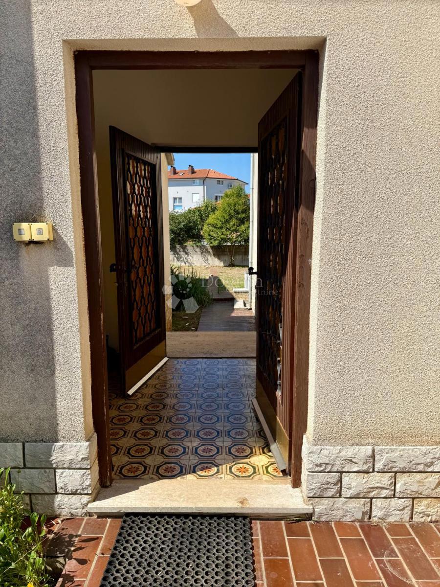 Casa Valdebek, Pula, 331m2