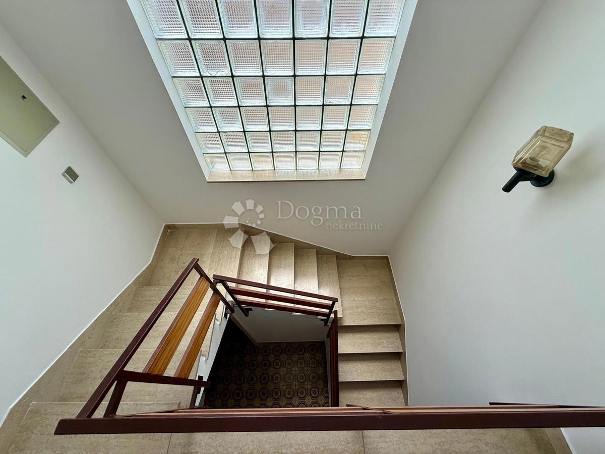 Casa Valdebek, Pula, 331m2