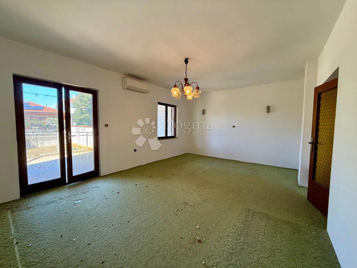 Casa Valdebek, Pula, 331m2