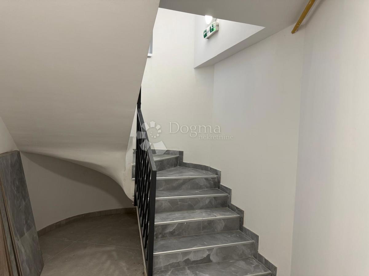 Allogio Centar, Varaždin, 74,45m2