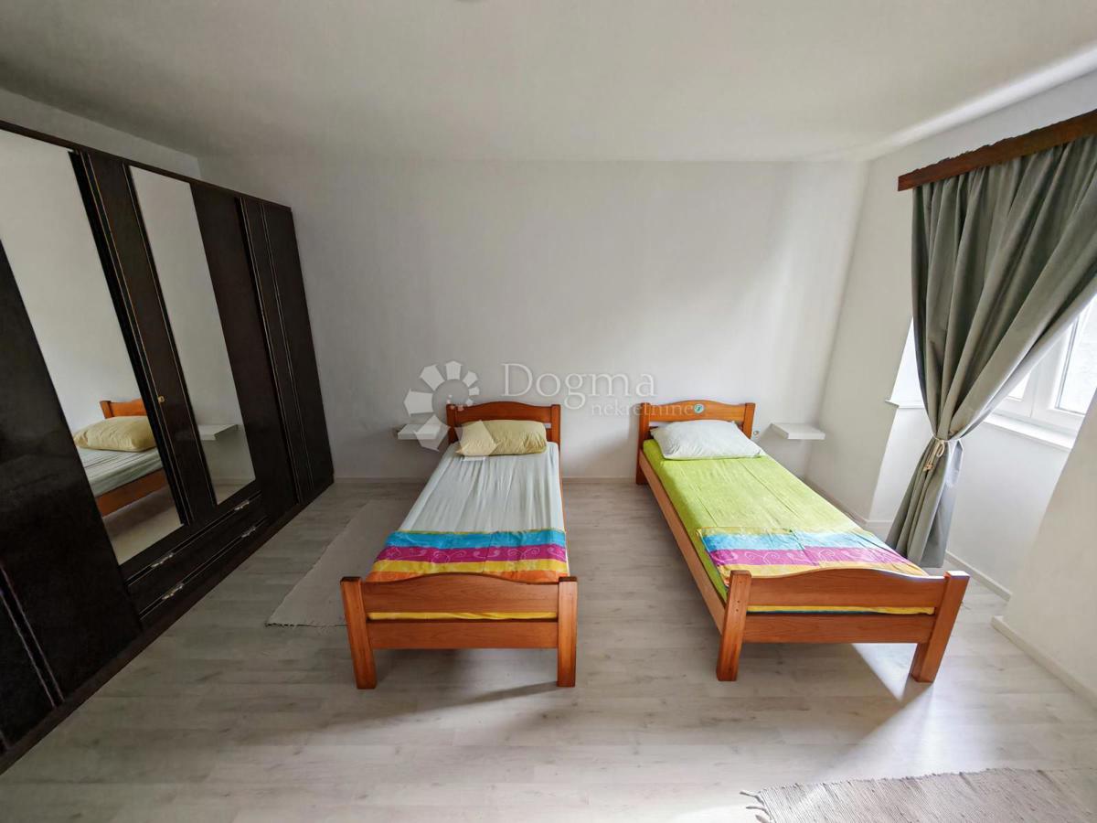 Casa Petrčane, Zadar - Okolica, 185m2