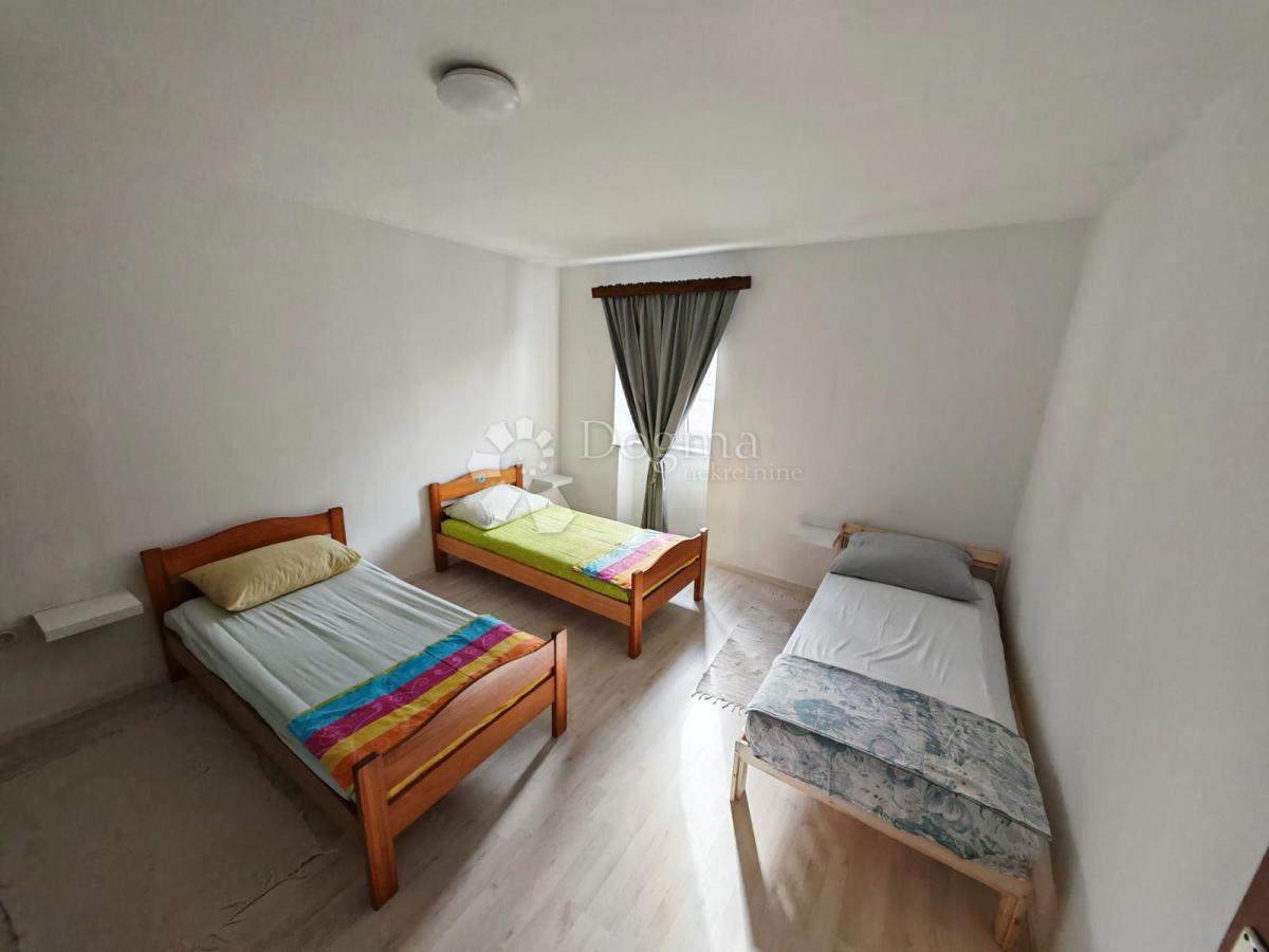 Casa Petrčane, Zadar - Okolica, 185m2