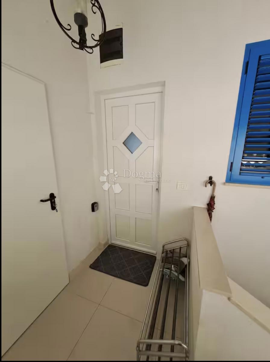 Casa Starigrad, Senj, 280m2