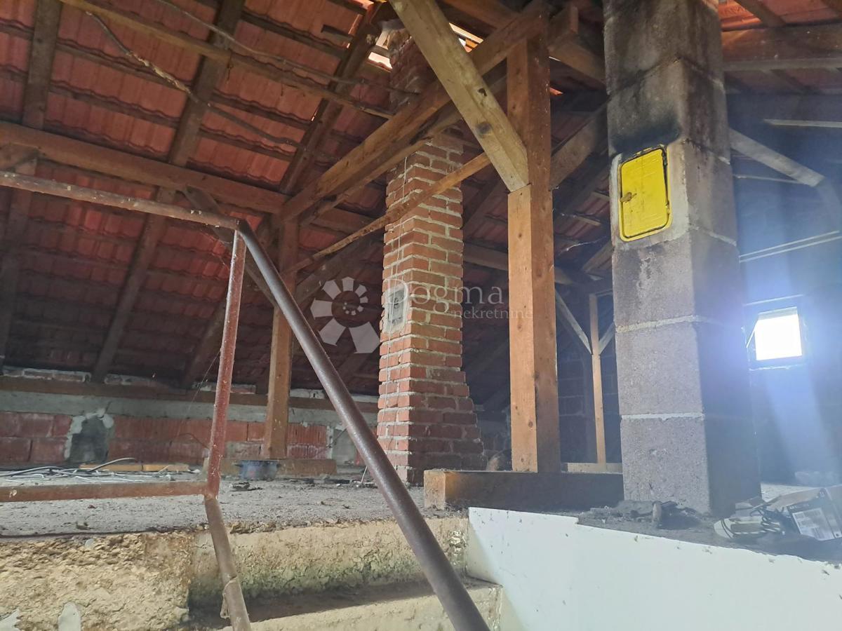 Casa Slavsko Polje, Gvozd, 160m2