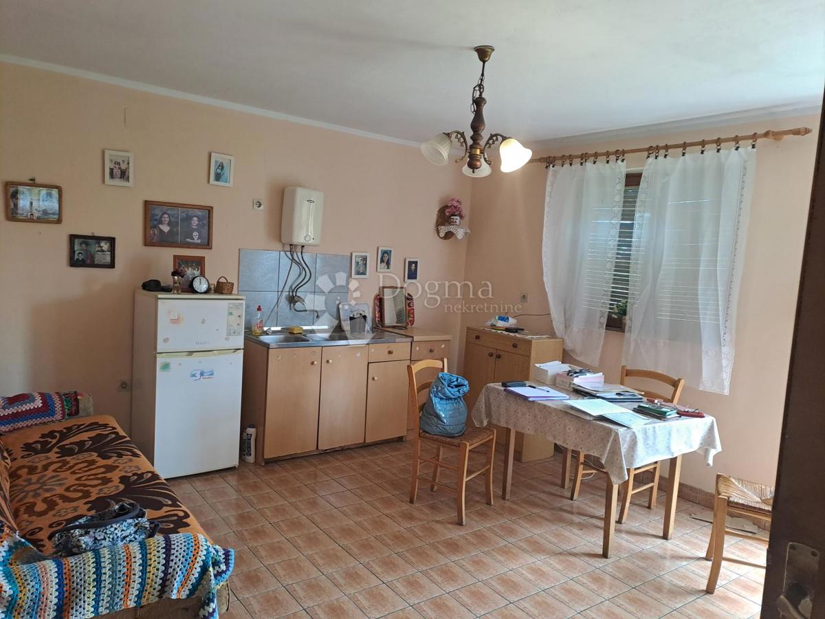 Casa Slavsko Polje, Gvozd, 160m2