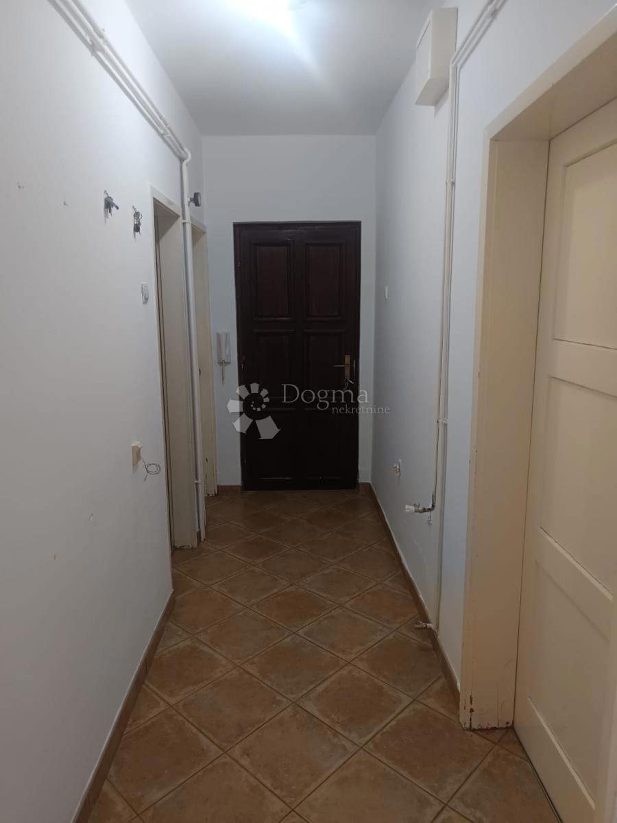 Allogio Centar, Gospić, 50m2