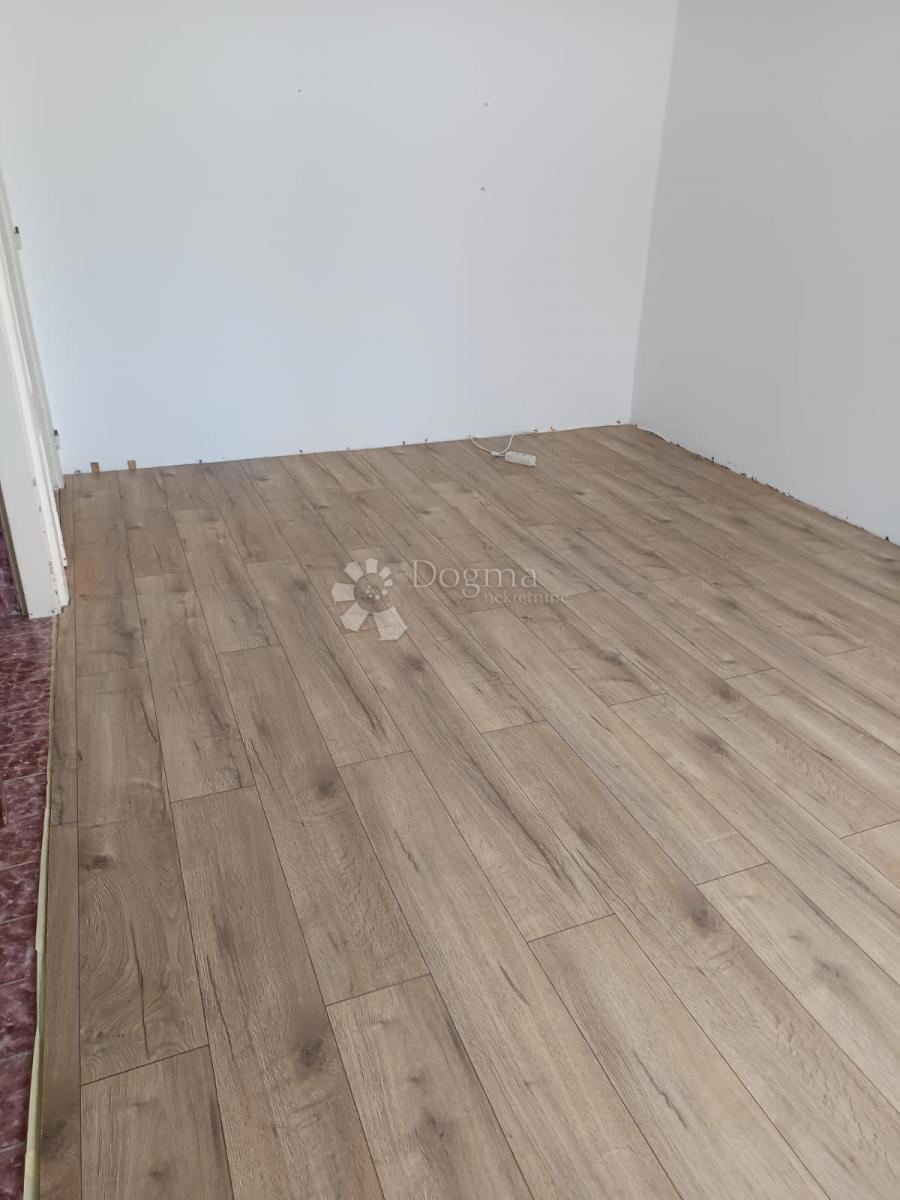 Allogio Centar, Gospić, 50m2