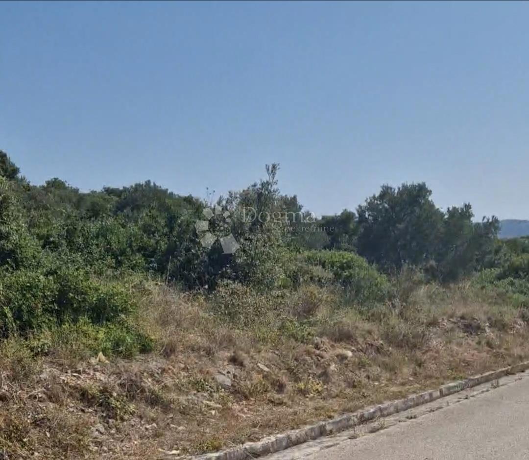 Terreno edificabile Tribanj, Starigrad, 1.379m2