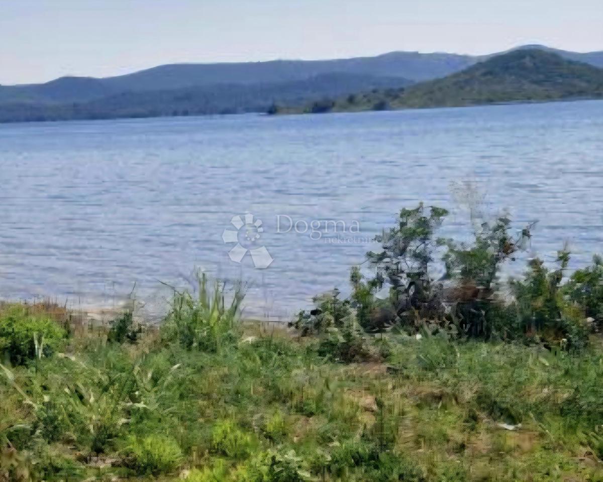 Terreno edificabile Tribanj, Starigrad, 1.379m2