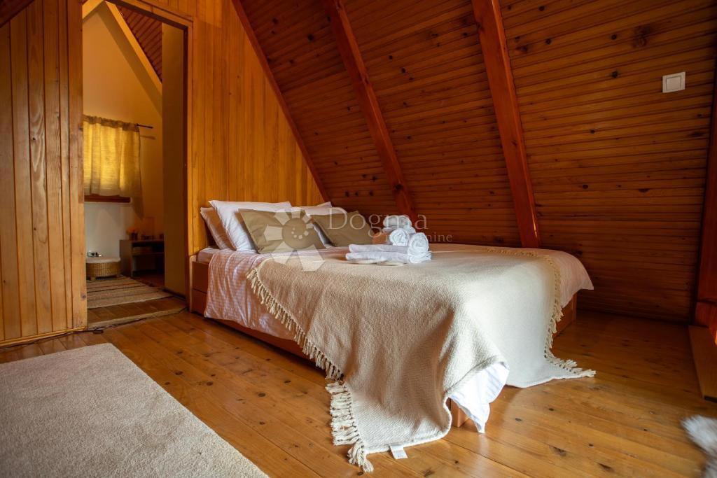 Casa Brod na Kupi, Delnice, 130m2