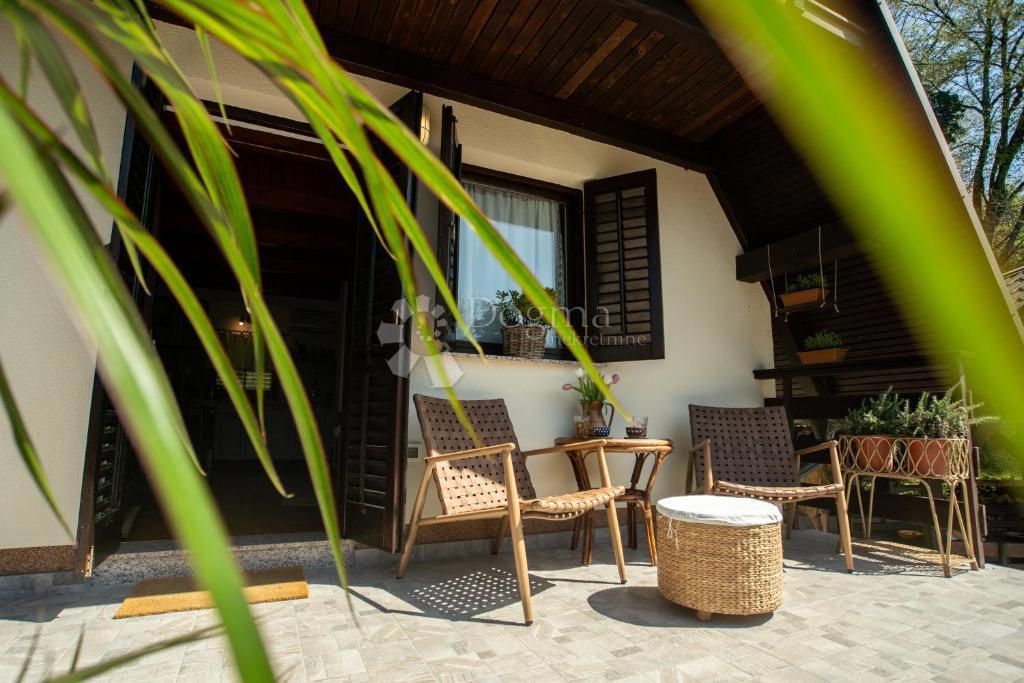 Casa Brod na Kupi, Delnice, 130m2