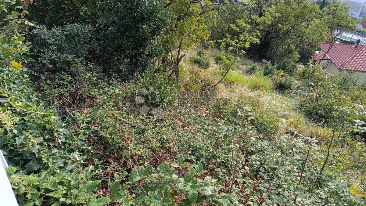 Terreno edificabile Svilno, Rijeka, 1.800m2