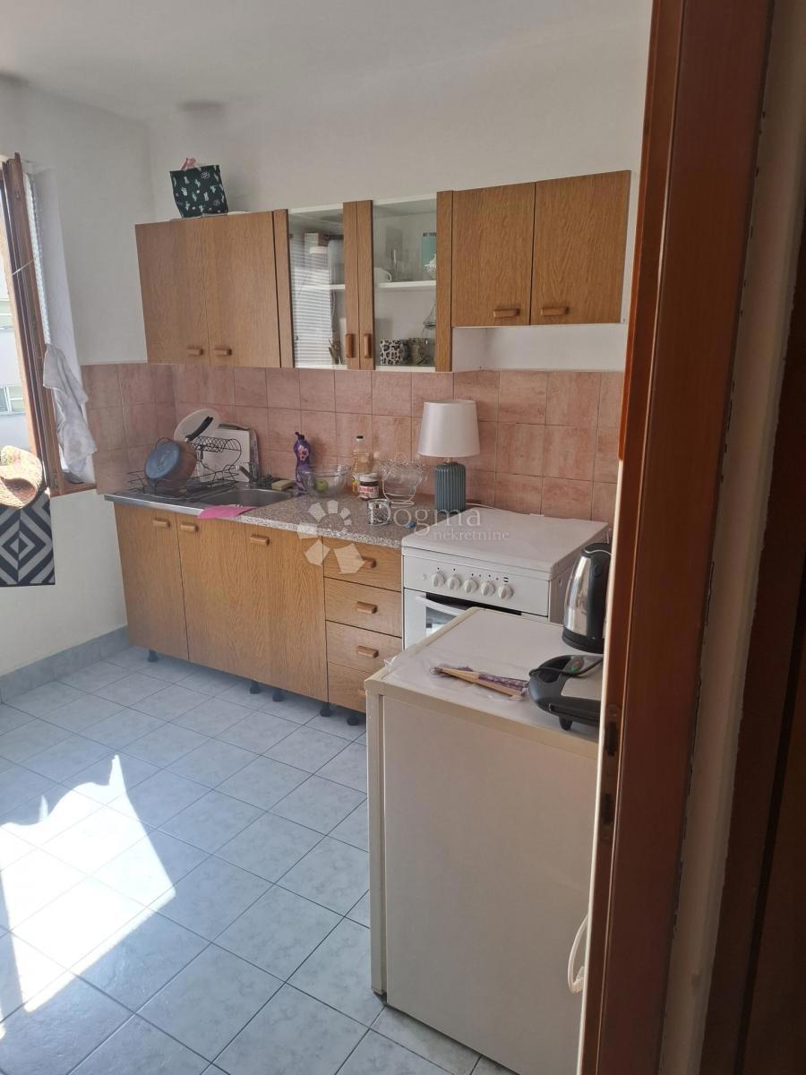 Allogio Donji Lapac, 58m2