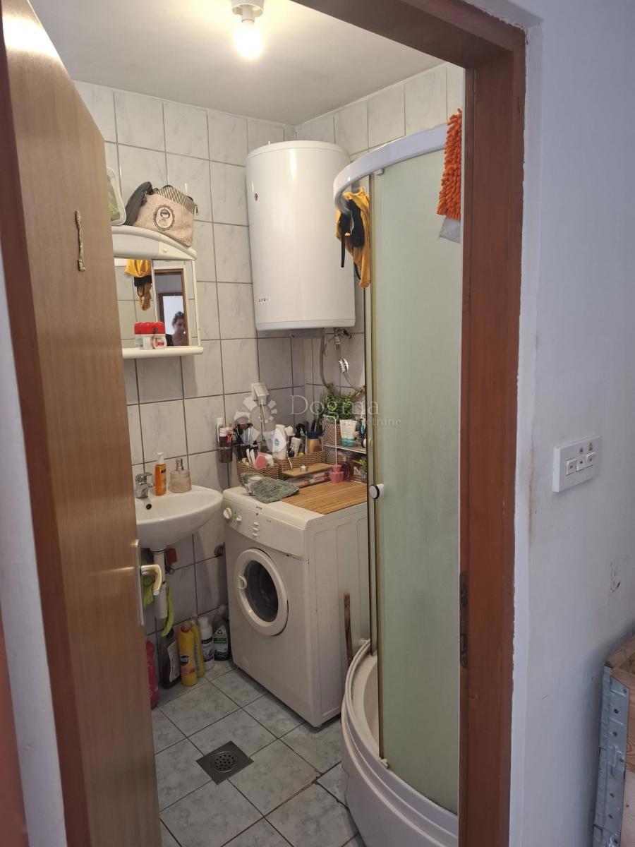 Allogio Donji Lapac, 58m2