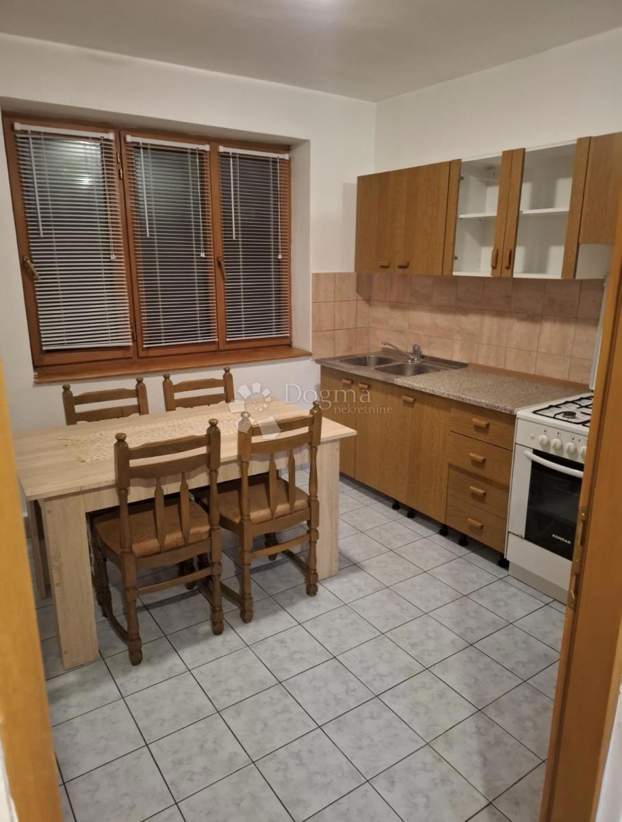 Allogio Donji Lapac, 58m2