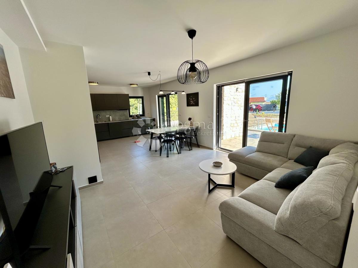 Casa Rakalj, Marčana, 170m2