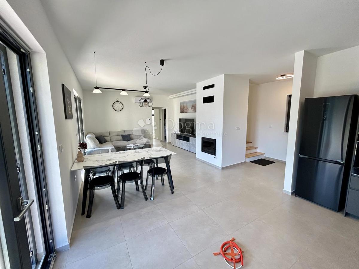 Casa Rakalj, Marčana, 170m2