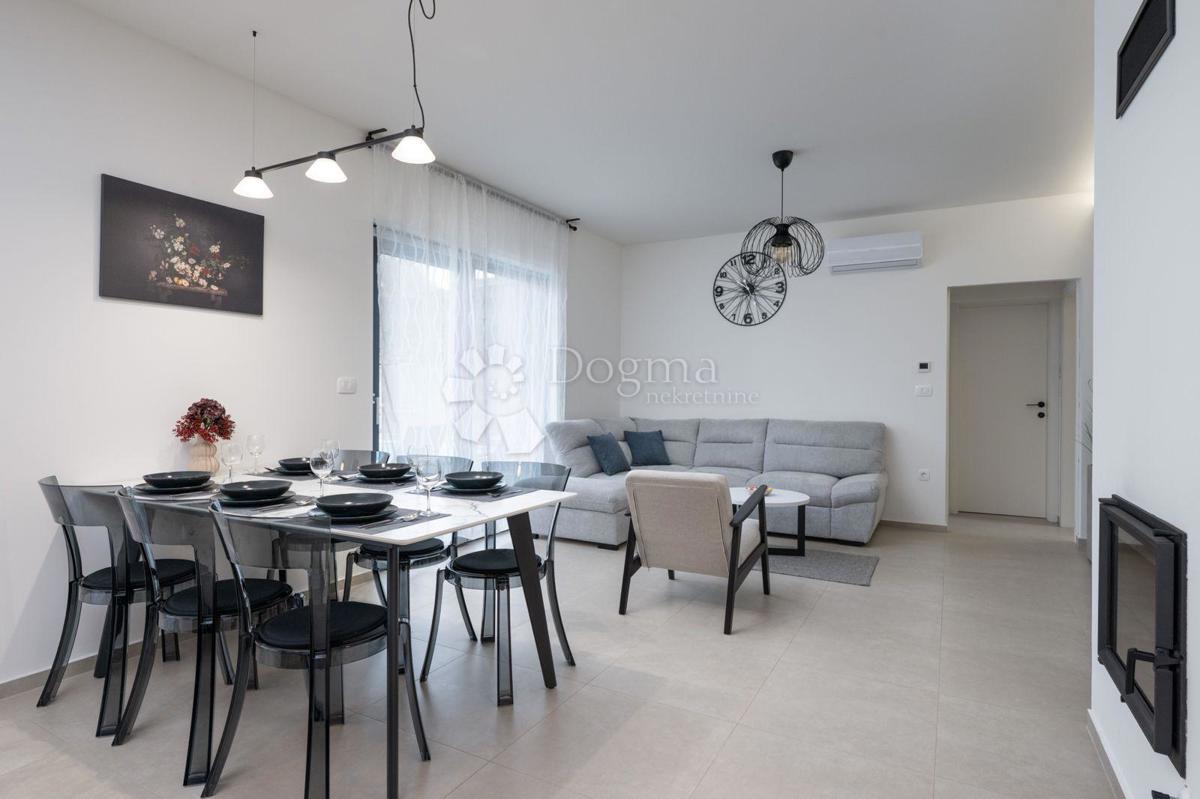 Casa Rakalj, Marčana, 170m2