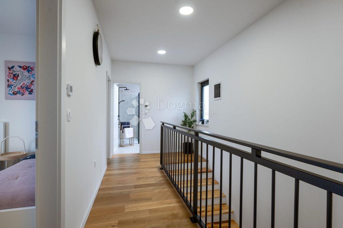 Casa Rakalj, Marčana, 170m2