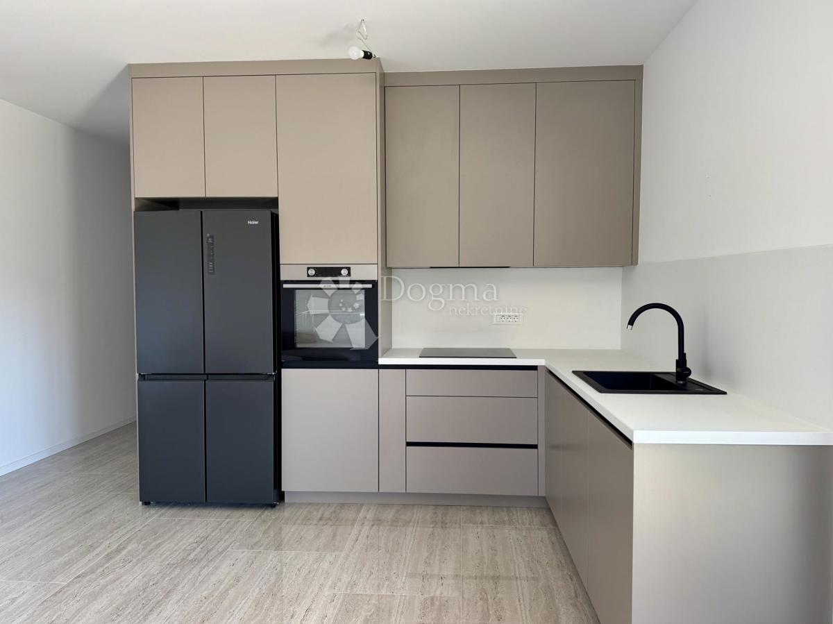 Allogio Belafuža, Zadar, 85m2