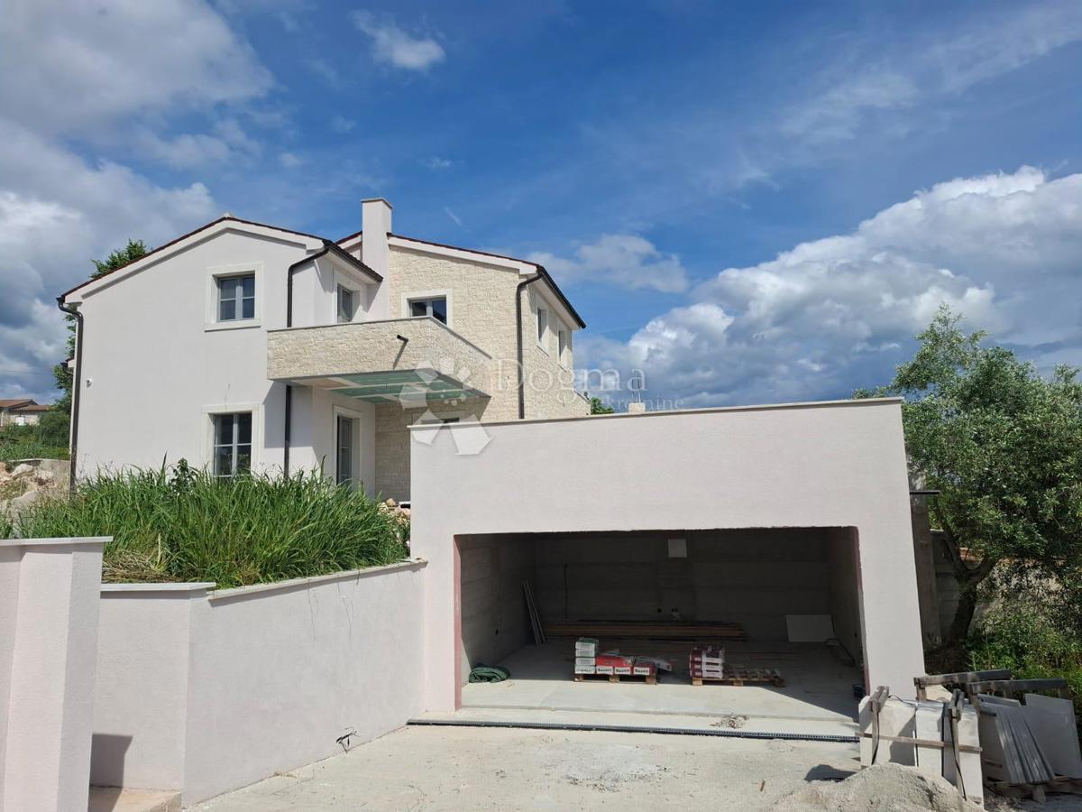 Casa Poreč, 303,10m2