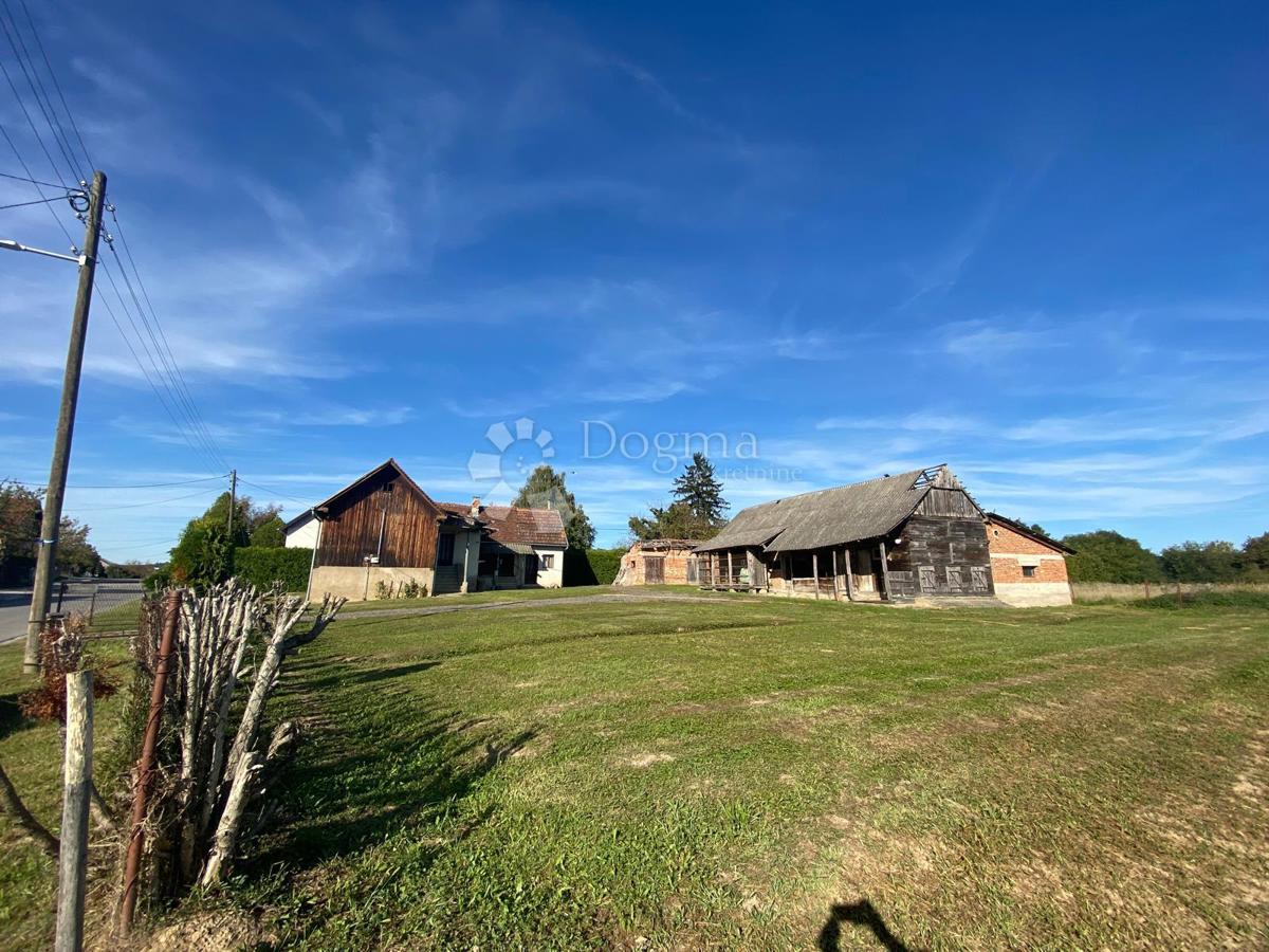 Terreno edificabile Popovača, 15.570m2