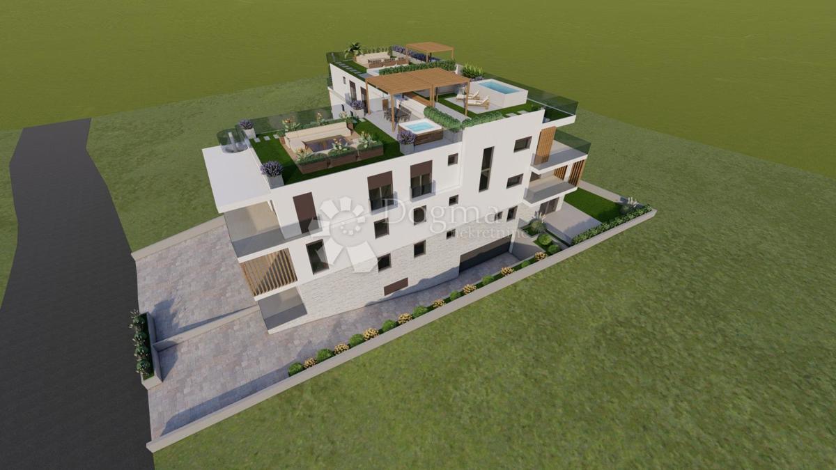 IN VENDITA – UNICO APPARTAMENTO TRILOCALE A VODICE, A SOLI 50 m DAL MARE