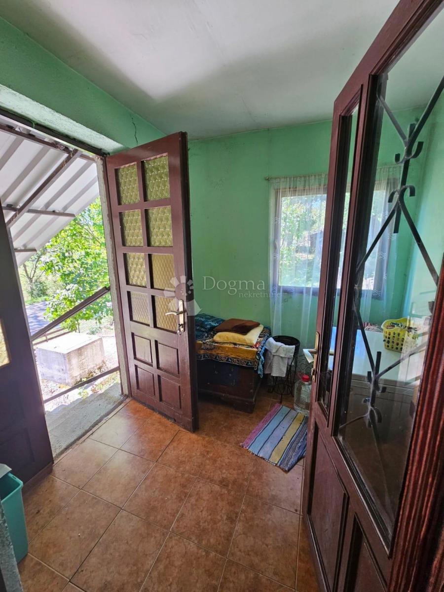 Casa Bunić, Udbina, 100m2