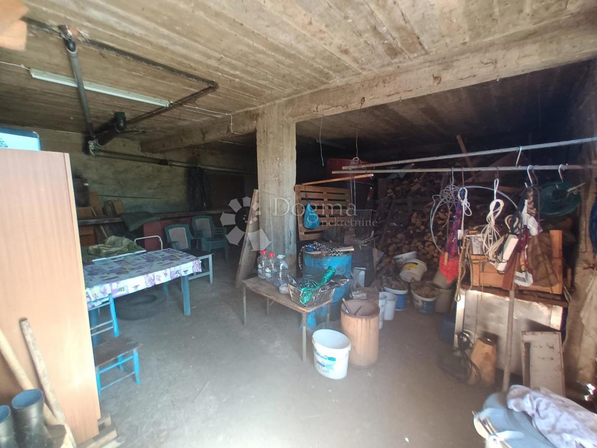 Casa Bunić, Udbina, 100m2