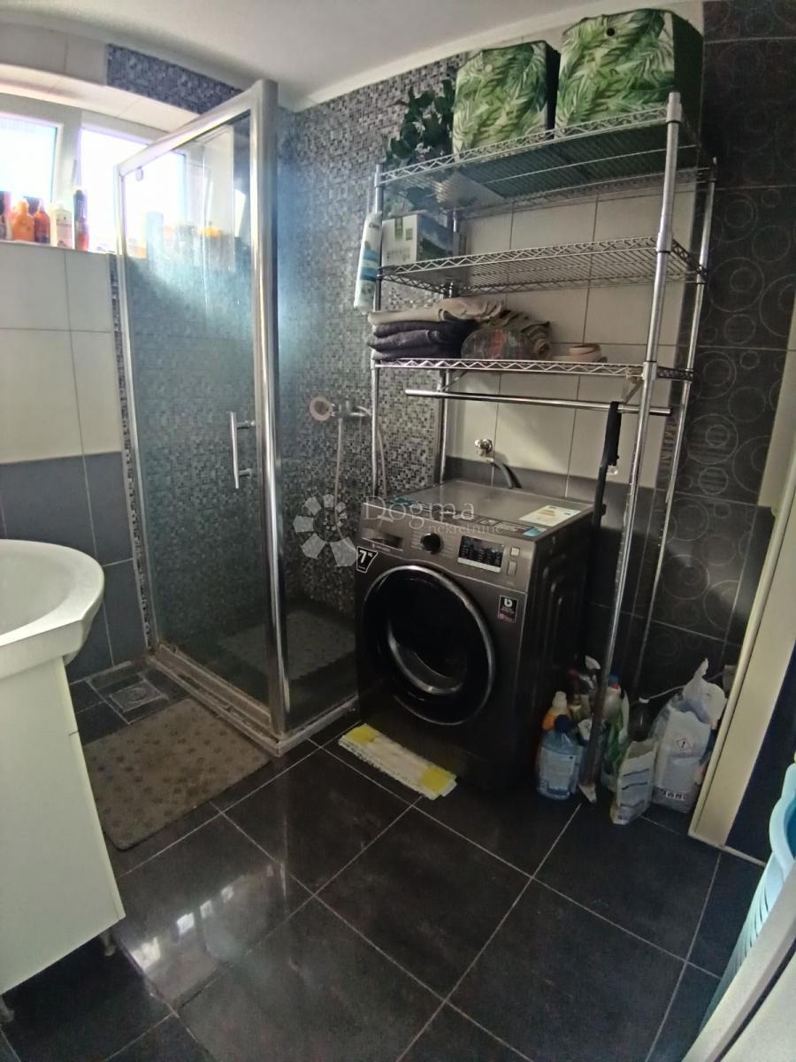 Casa Višnjevac, Osijek - Okolica, 250m2