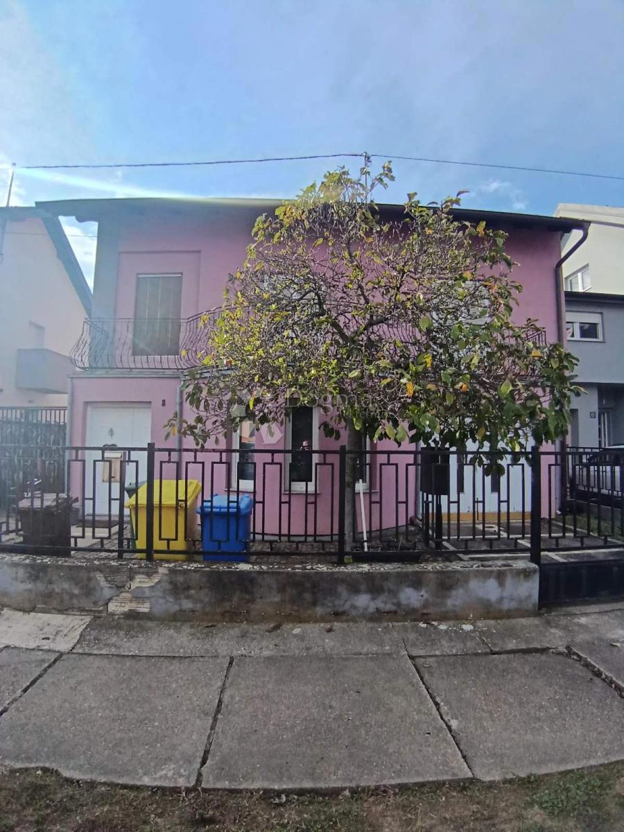 Casa Višnjevac, Osijek - Okolica, 250m2