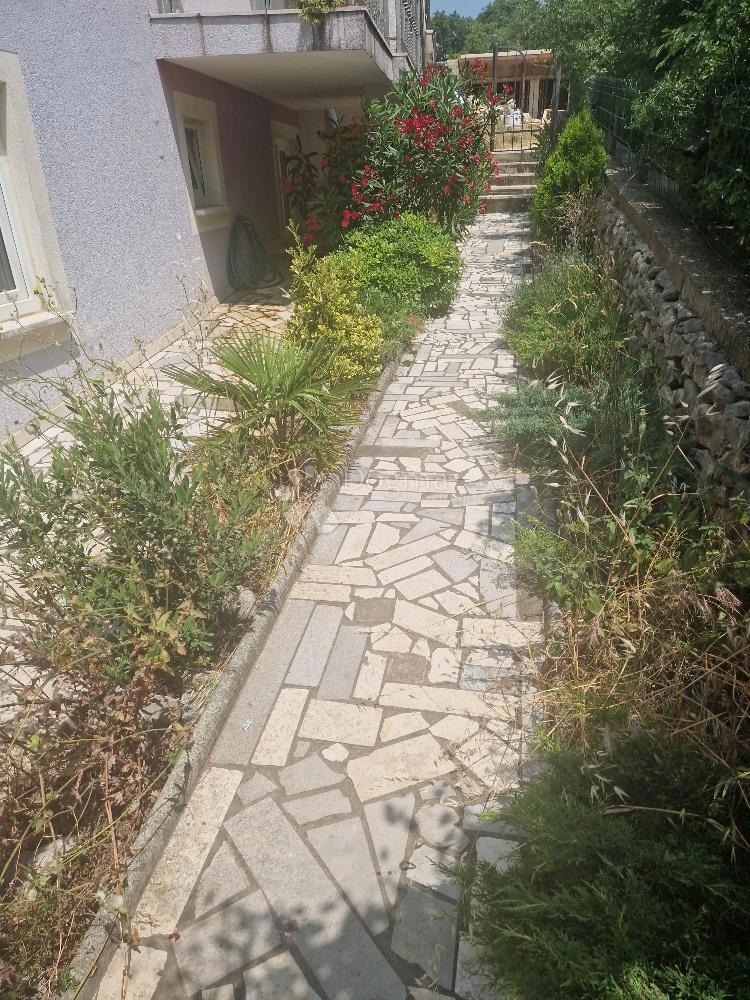 Kraljevica, appartamento con giardino