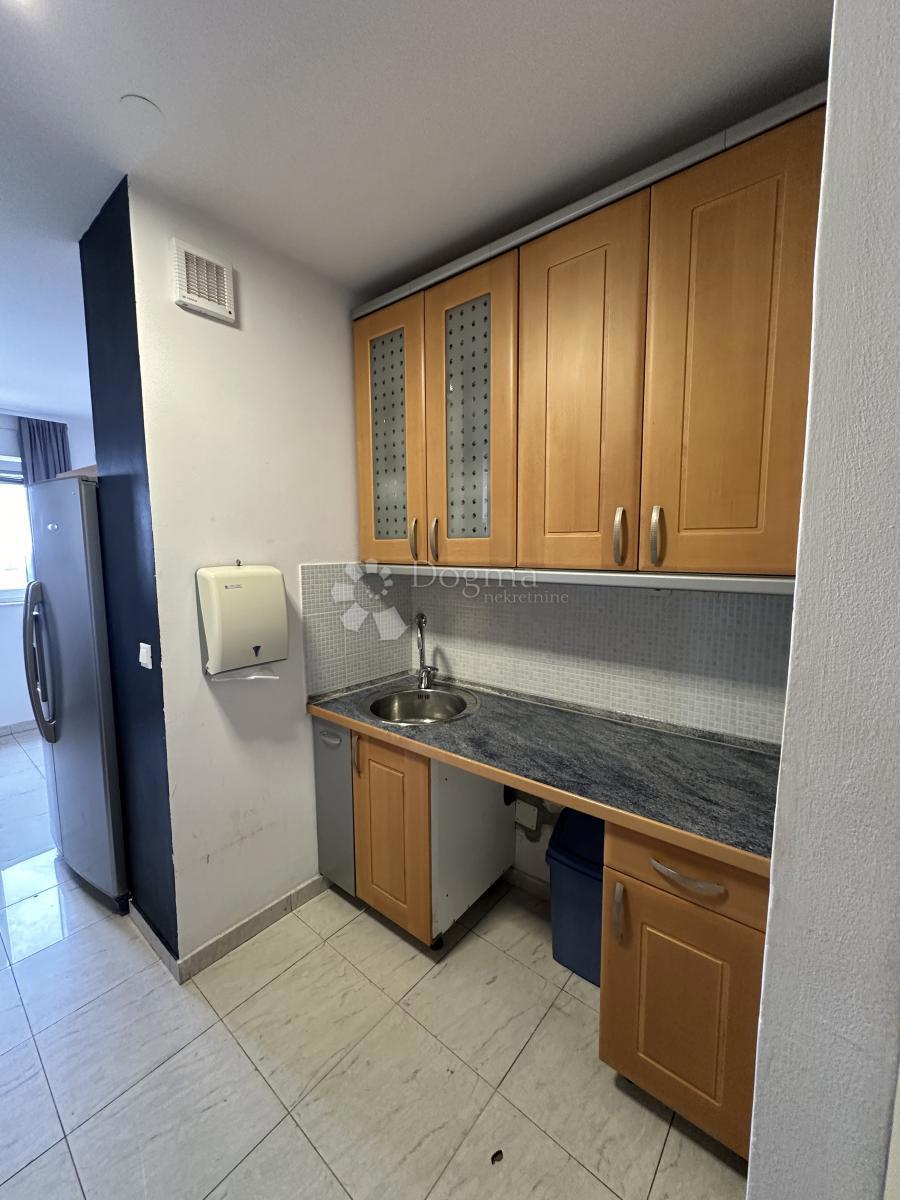 Allogio Vidici, Šibenik, 76,14m2