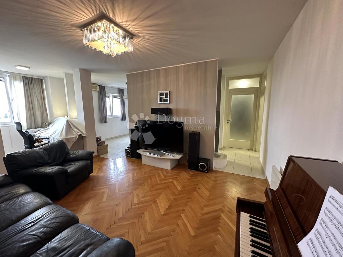 Allogio Vidici, Šibenik, 76,14m2