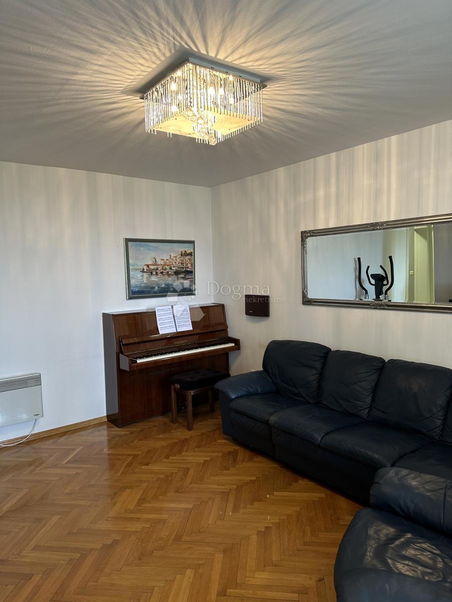 Allogio Vidici, Šibenik, 76,14m2