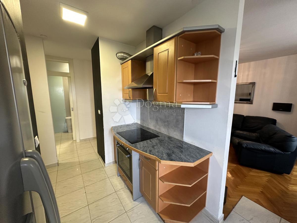 Allogio Vidici, Šibenik, 76,14m2