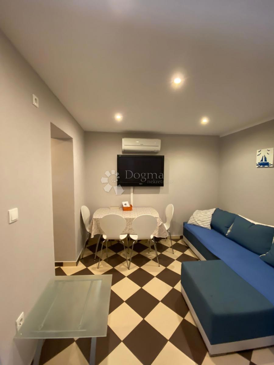 Casa Novi Vinodolski, 100m2