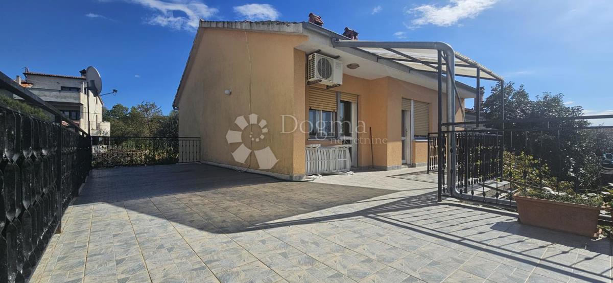 Casa Štinjan, Pula, 160m2