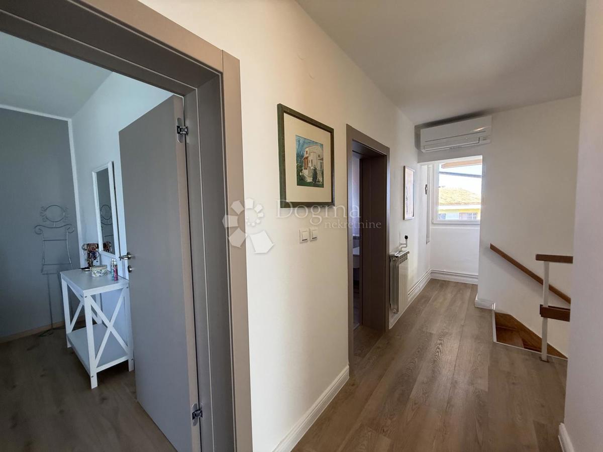 Casa Banjole, Medulin, 285m2