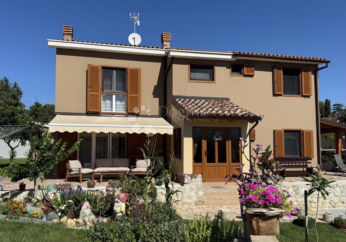 Casa Banjole, Medulin, 285m2