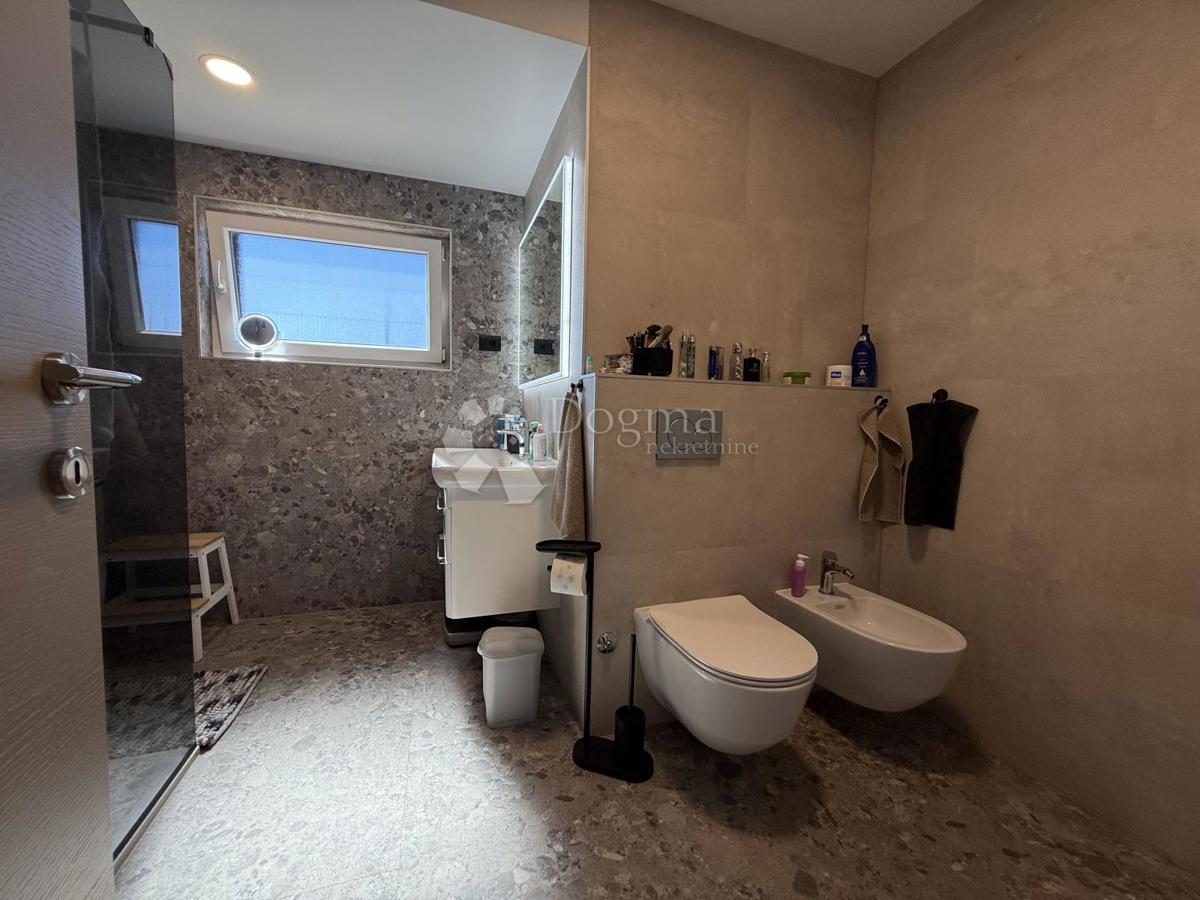 Casa Banjole, Medulin, 285m2