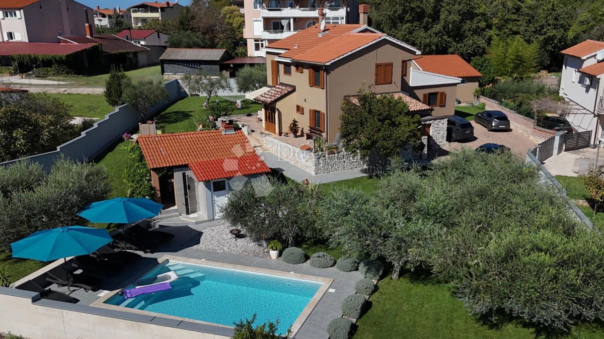 Casa Banjole, Medulin, 285m2