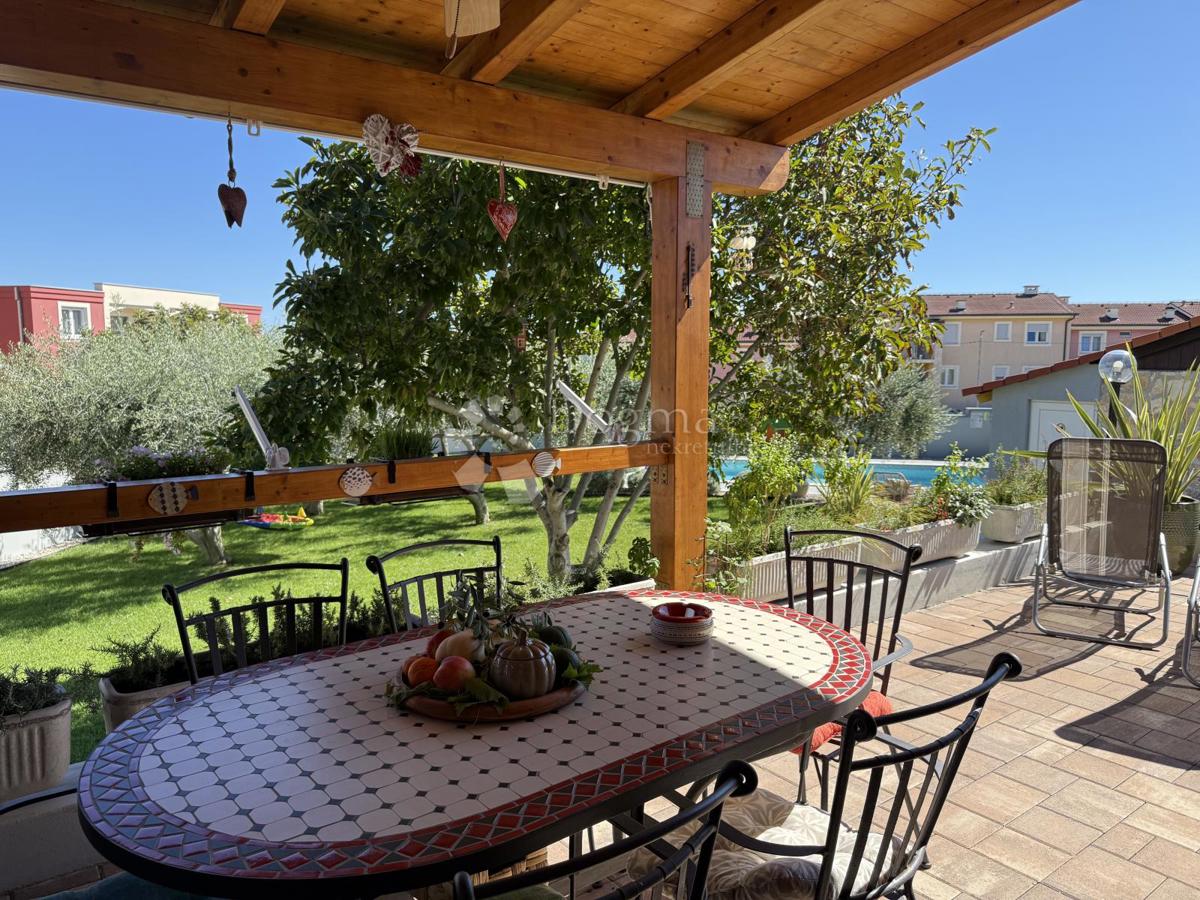 Casa Banjole, Medulin, 285m2