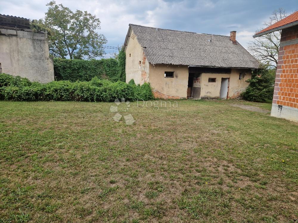 Casa Popović Brdo, Karlovac - Okolica, 70m2