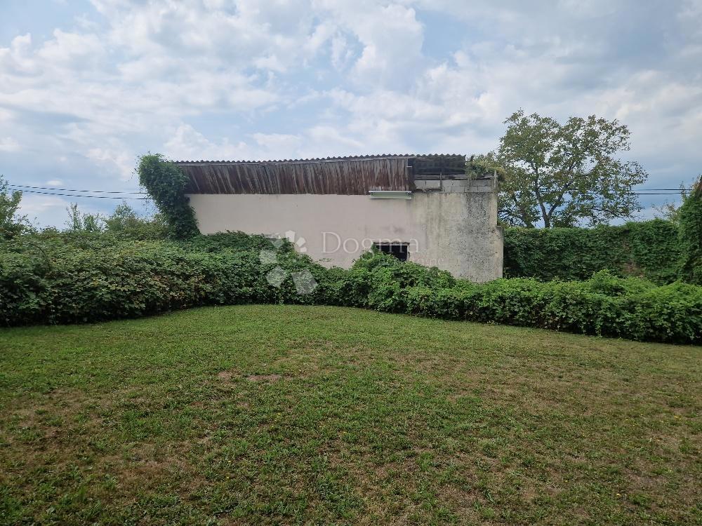 Casa Popović Brdo, Karlovac - Okolica, 70m2