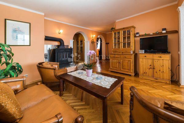 Casa Smokvica Krmpotska, Novi Vinodolski, 680m2