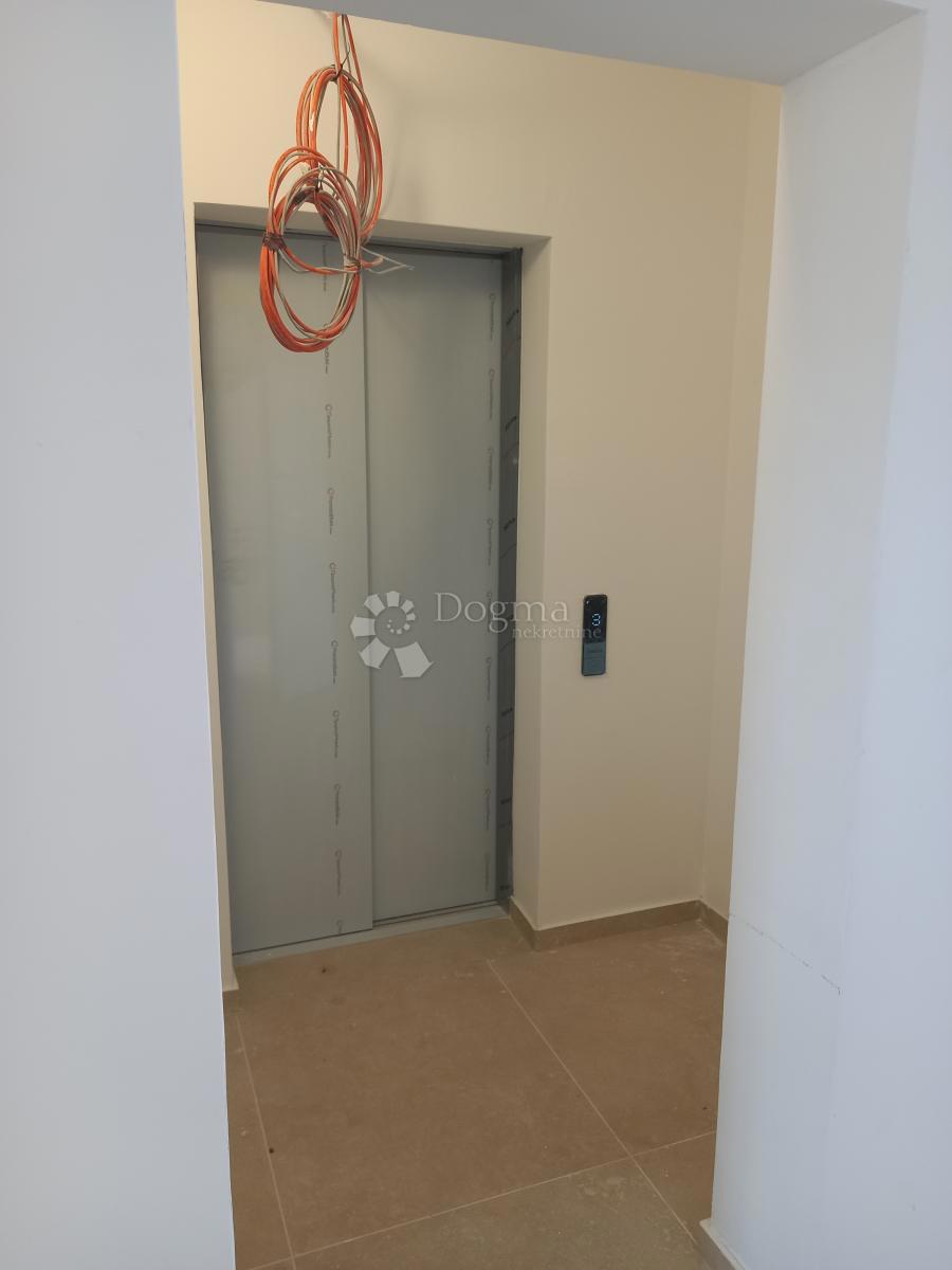 Istria, Tar - Vabriga, attico