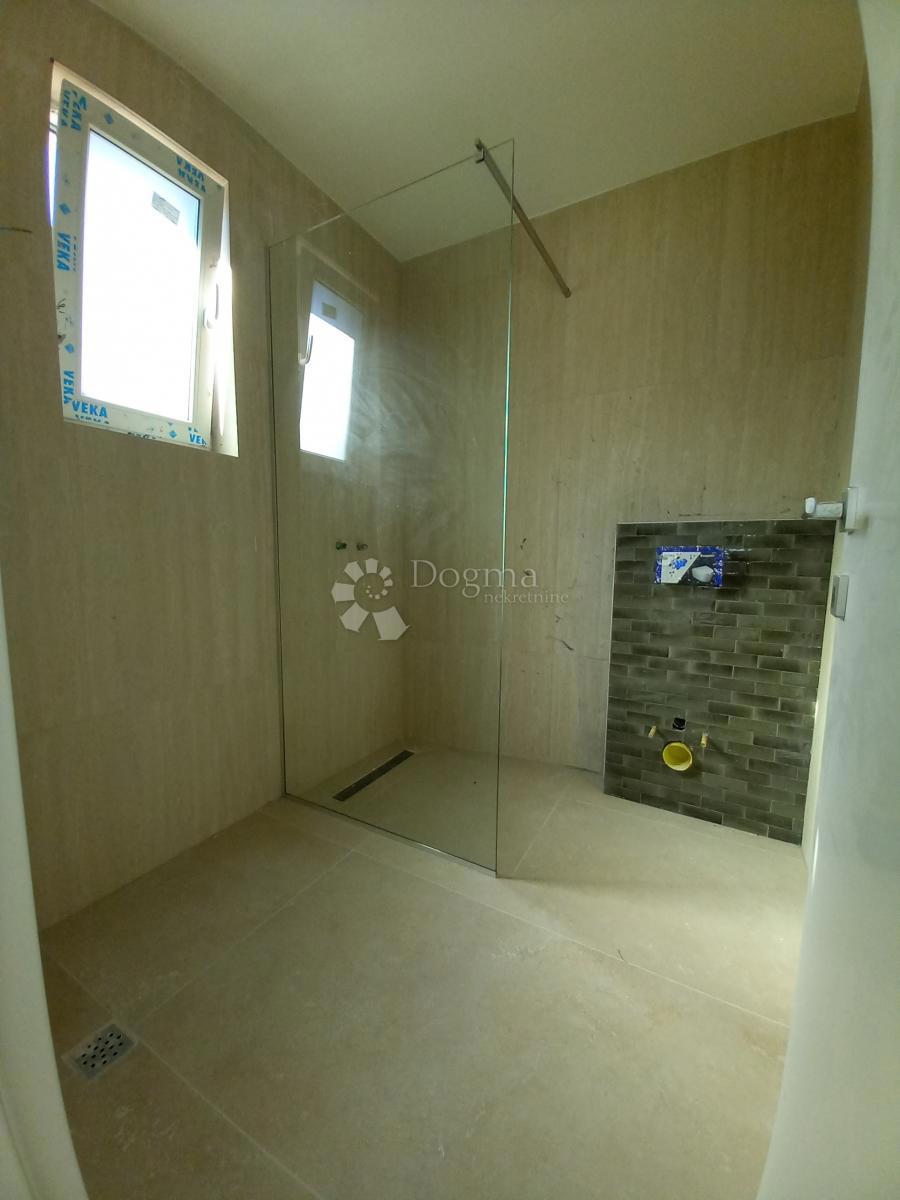 Istria, Tar - Vabriga, attico