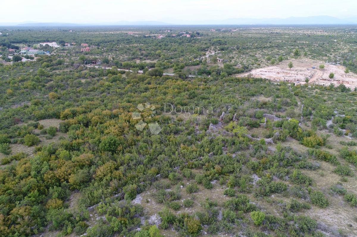 Terreno edificabile Rupe, Skradin, 16.500m2