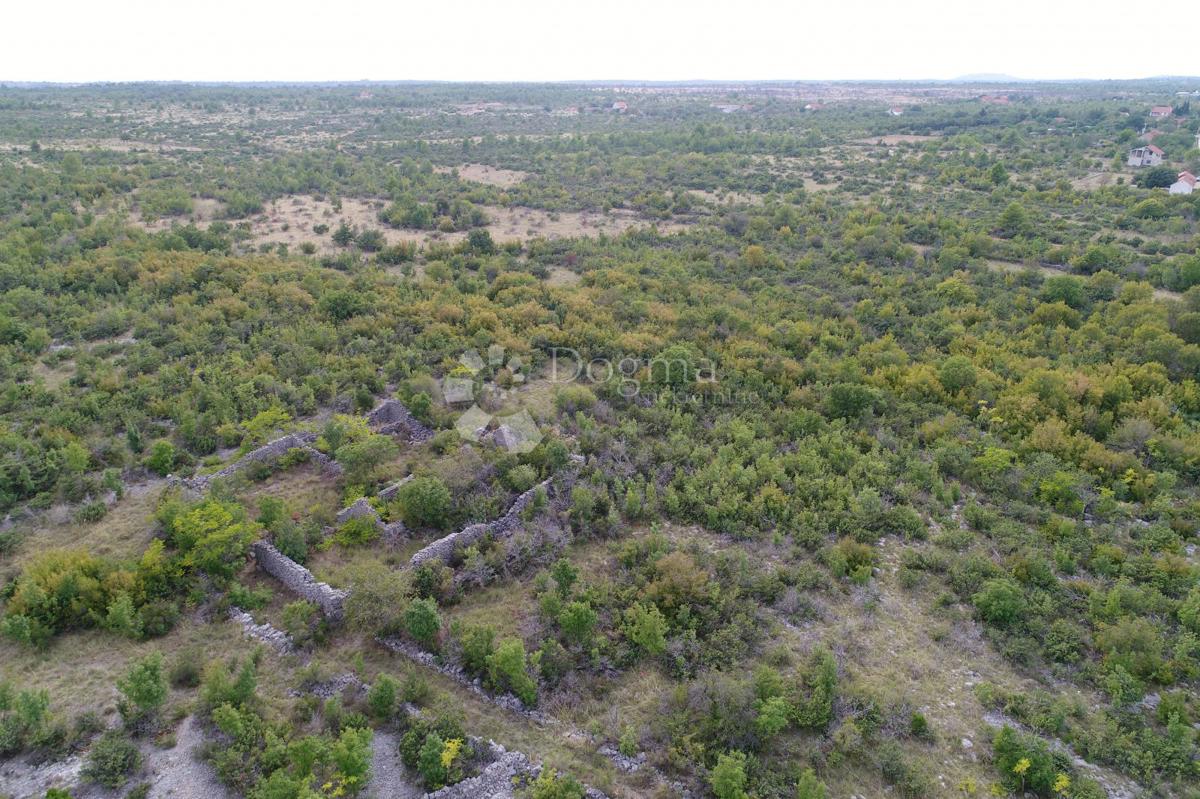 Terreno edificabile Rupe, Skradin, 16.500m2